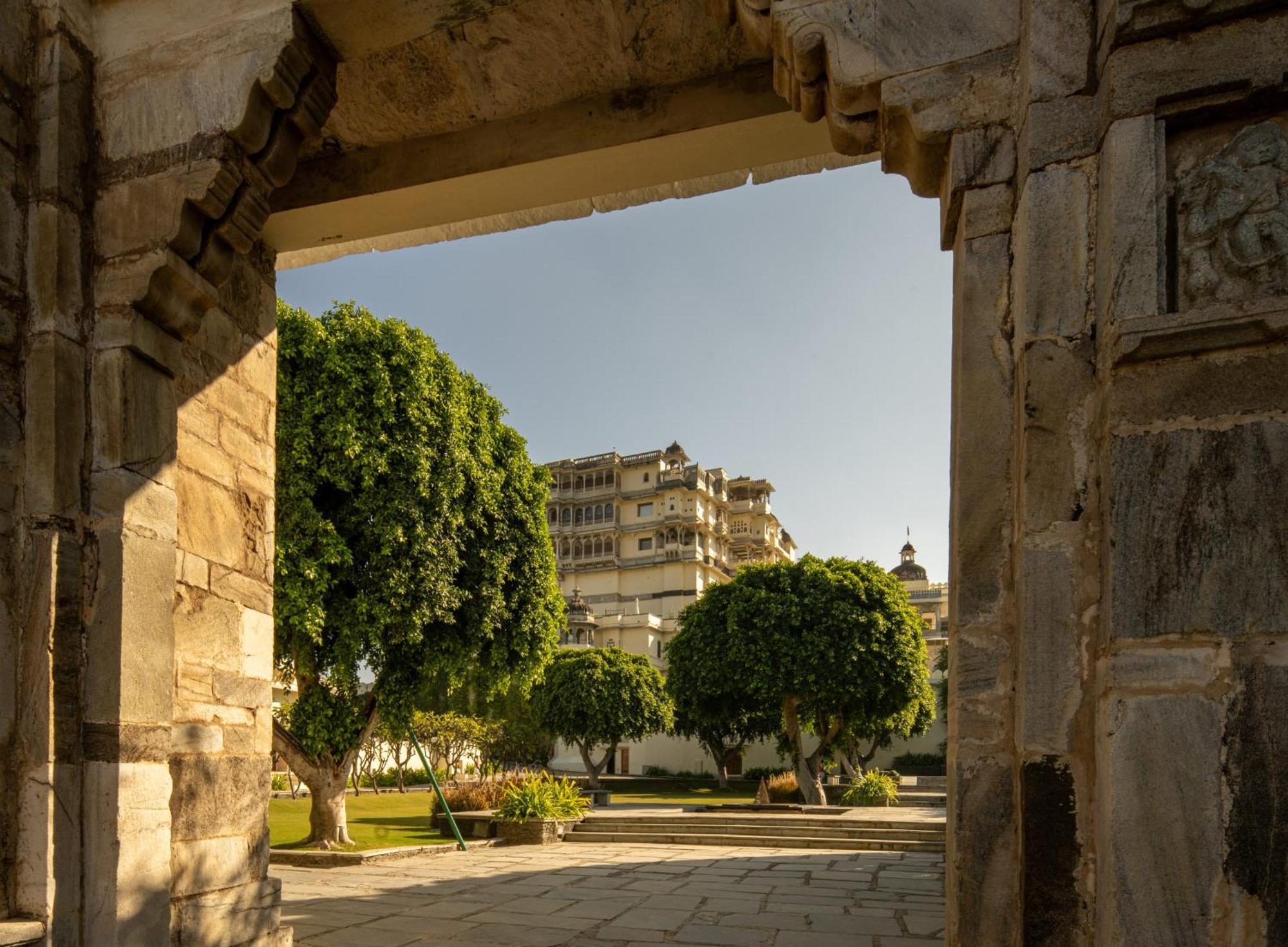 Raas Devigarh Delwāra Exterior foto